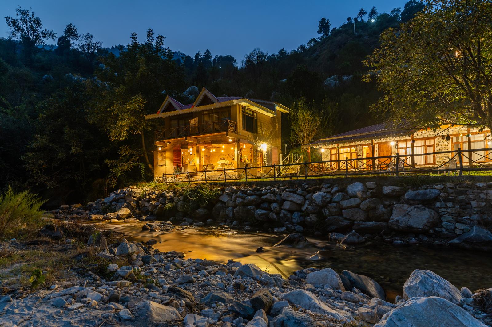 Zannat Riverfront Retreat